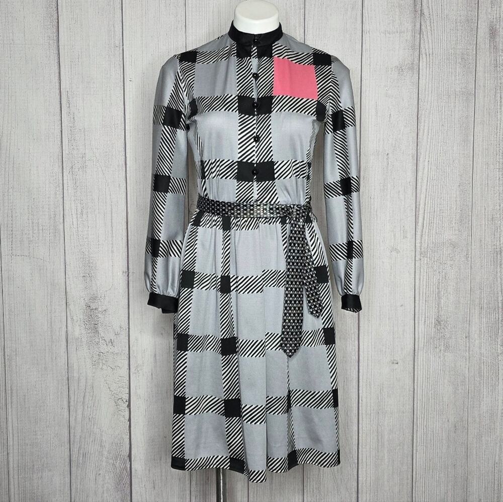 Vintage 60s Mod Plaid Dress w/ Pink Color Block | Twiggy Space Age Costume Dress